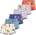 Zes katoenen boxershorts met dinosaurussen, raketten, vrachtwagens en auto's in rood, grijs, blauw en wit.