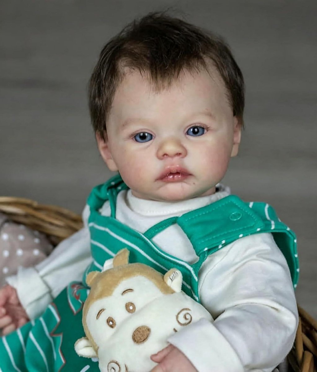 Babypop - Levensechte pop - Verzorgend spel - Volledig siliconen - 45 cm - Groene outfits