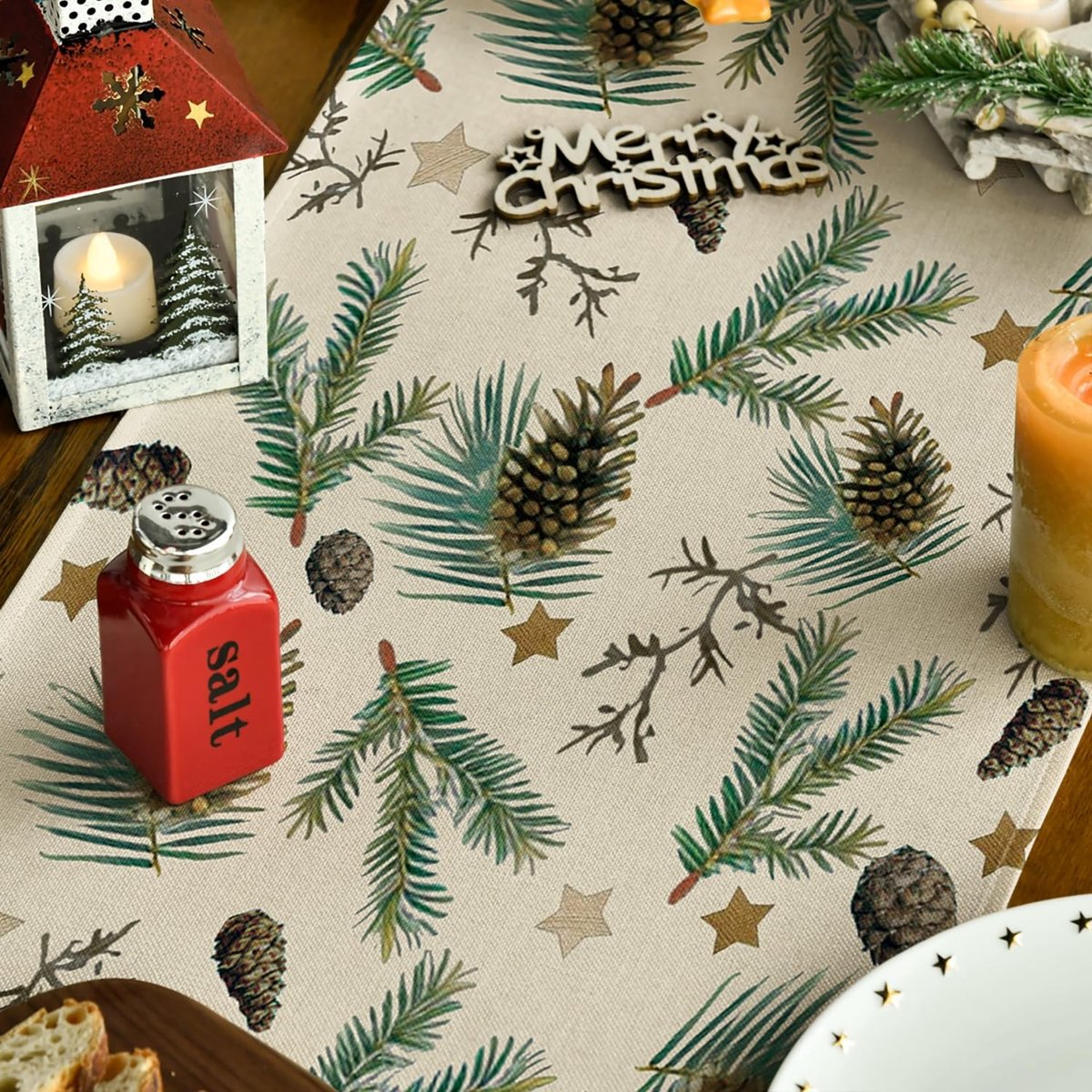 Dailygoods - Bruine Tafelloper met Dennenappels voor Kerstdecoratie