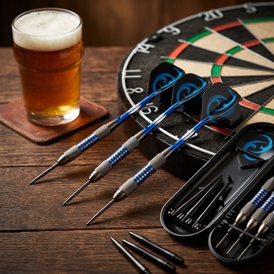 Blauw zwarte dartpijlen set 22g met metalen barrel en aluminium schacht - darts voor heren en dames - dartpijlen met blauwe flights, geribbelde grip en draagbaar dart etui - dartset met 6 darts en accessoires voor dartspel van Merkloos — afbeelding 2