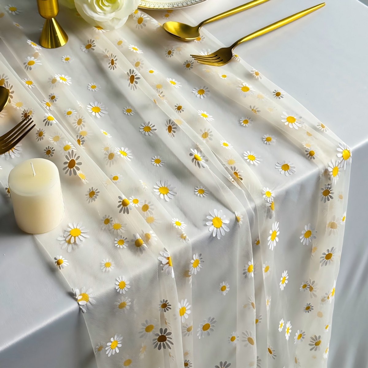 Tafelloper — Maat L — 75 x 400 cm — Tafellinnen — Transparante mesh & tule — Bloemenpatroon (madeliefjes) — Ideaal voor bruiloften & banketten — Geschikt voor familiebijeenkomsten, feestdagen en verjaardagsfeestjes — Transparante gaas-tafeldecoratie
