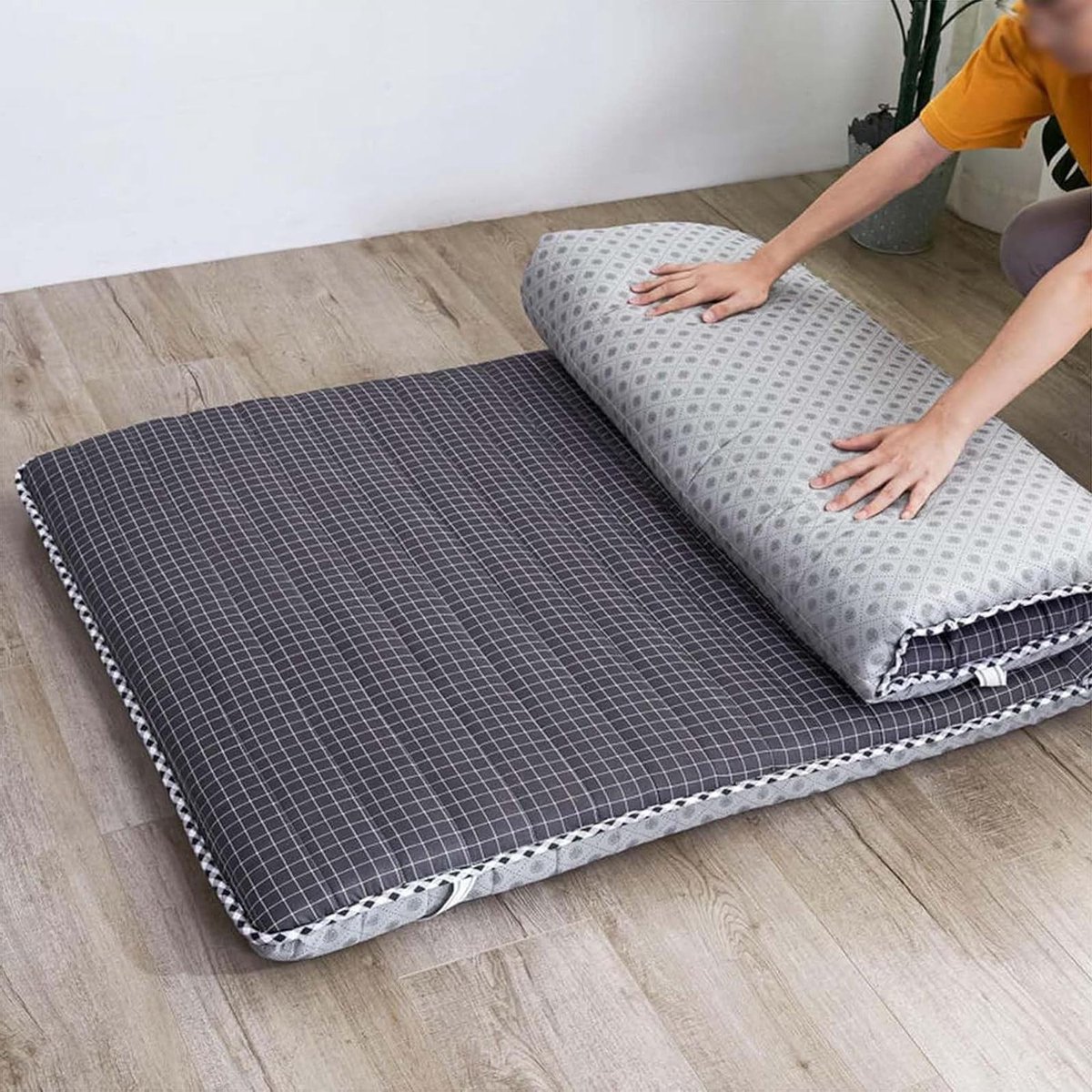 Japanse Vloermatras - Futonmatras Tatami - Flexibele Slaapplaats - Drielaagse Vulling - 120x200cm - Grijs