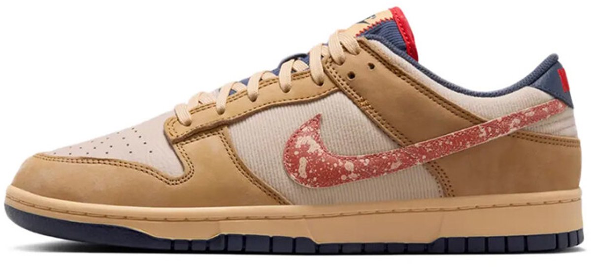 Nike Dunk Low ‘Sketch and Exploration’ Beige