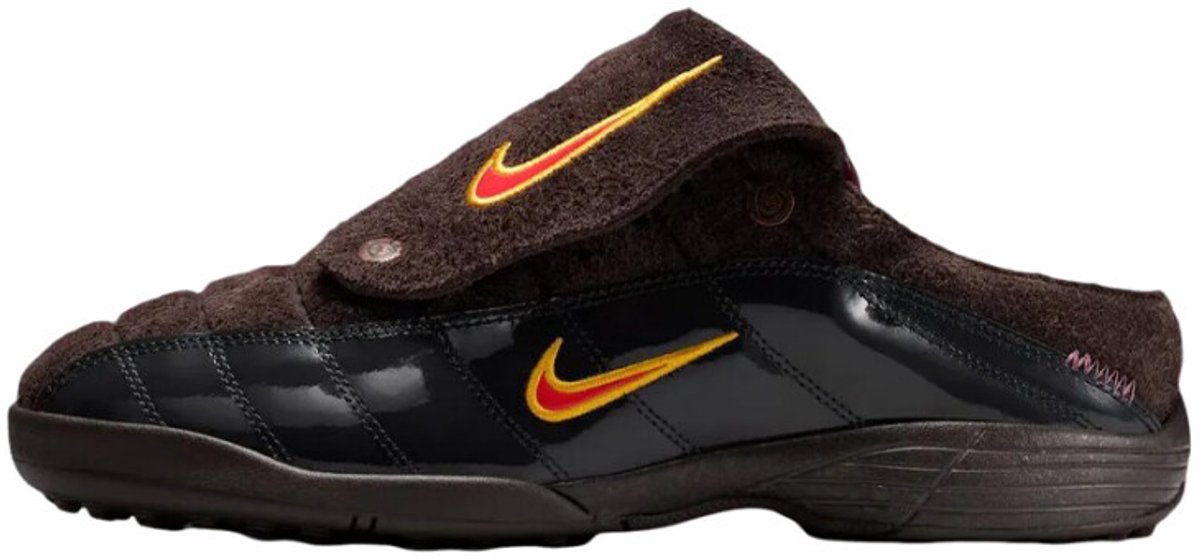 Nike Total 90 Mule Kids of Immigrants Velvet Zwart