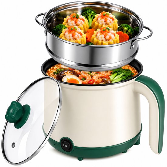 Witte multicooker met groene accenten, gevuld met noodles en toppings. Stoominzet met dim sum bovenop. Glazen deksel is open.