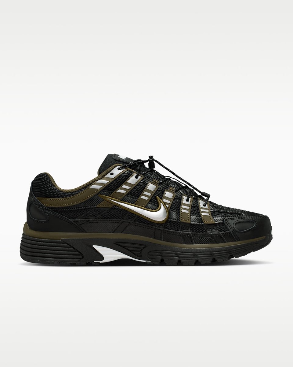 Nike P-6000 Sneakers – /Metallic Retro Running Lifestyle Zilver