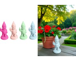 Kunststof Tuinkabouter figuur 15x8x7cm met opgestoken middelvinger - Willekeurige kleur