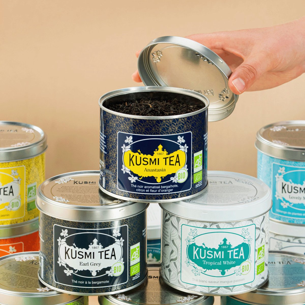 Biologische zwarte thee Kusmi Tea Anastasia, 100 g (in metalen blik)