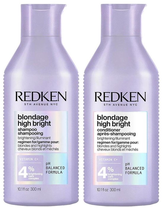 Twee paarse Redken flessen, een shampoo en een conditioner, met "blondage high bright" tekst.