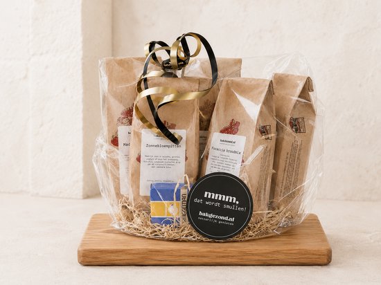 Starterspakket broodbakken | broodmix | cadeaupakket | brood bakken | bakmixen | bakspullen | broodmeel | broodmixen | brood