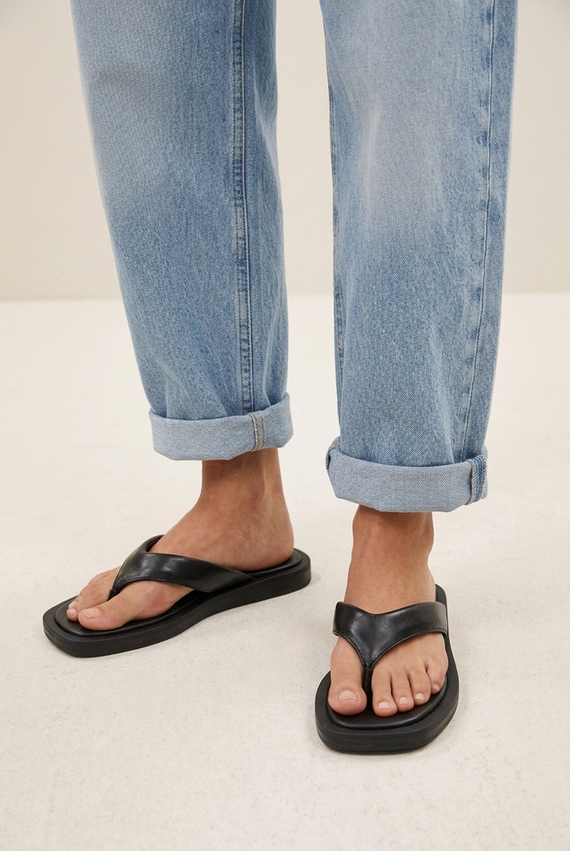 CPH791 - Nappa Black - maat 38