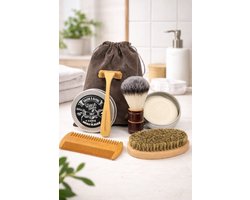 Duurzame Scheer & Verzorgingsset – Complete Grooming Kit met Bamboe Scheermes, Kwast, Zeep, Kam & Reisetui – Zero Waste Travel Set – Compact & Cadeau voor Hem