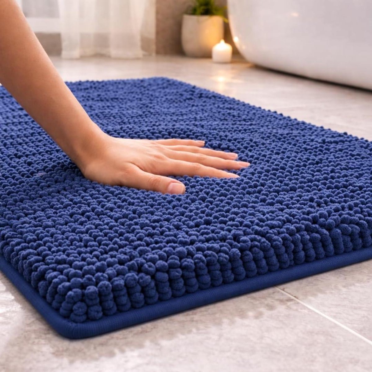 Badmat Noodles - Badkamer tapijt - Zachte voeten - Antislip onderkant - 80 x 50 cm - Blauw