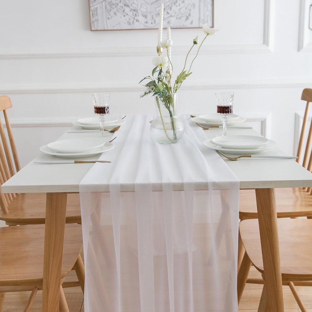 Chiffon Tafelkleed - Witte Tulle Tafelrunner - 300 x 70 cm - Wasbaar Decoratief Stof