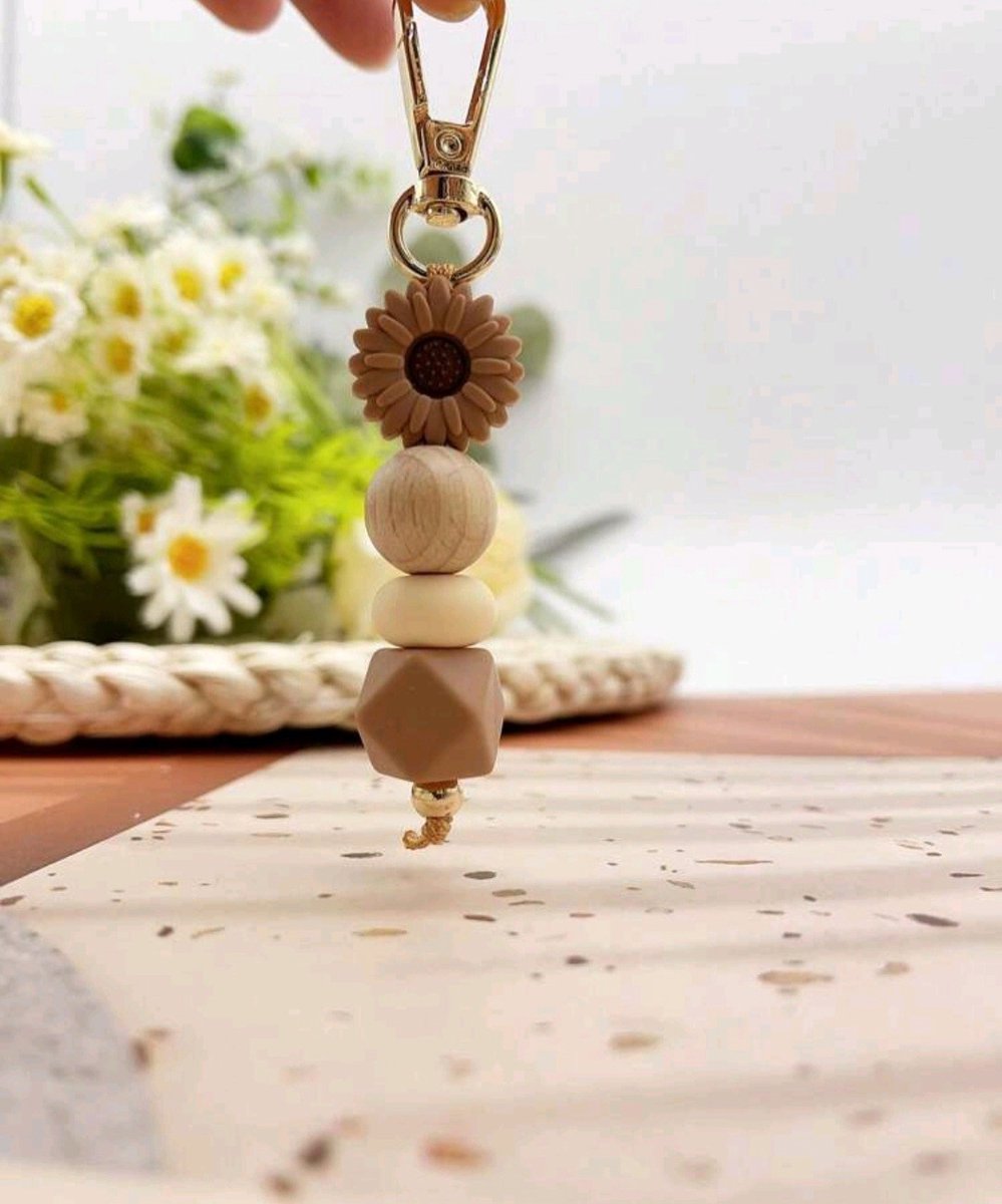 Sleutelhanger bloem bruin