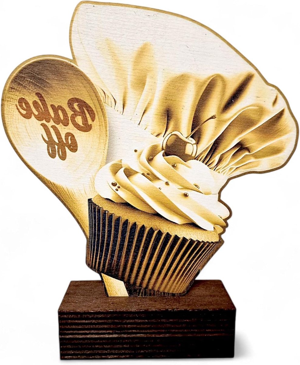 Houten Bokaal - Bake Off Trofee - Wedstrijd Prijsuitreiking - Duurzaam Berkenhout - 175mm - Antiek Goud