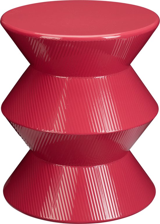 Table d'appoint fuchsia avec texture torsadée, sur fond blanc.