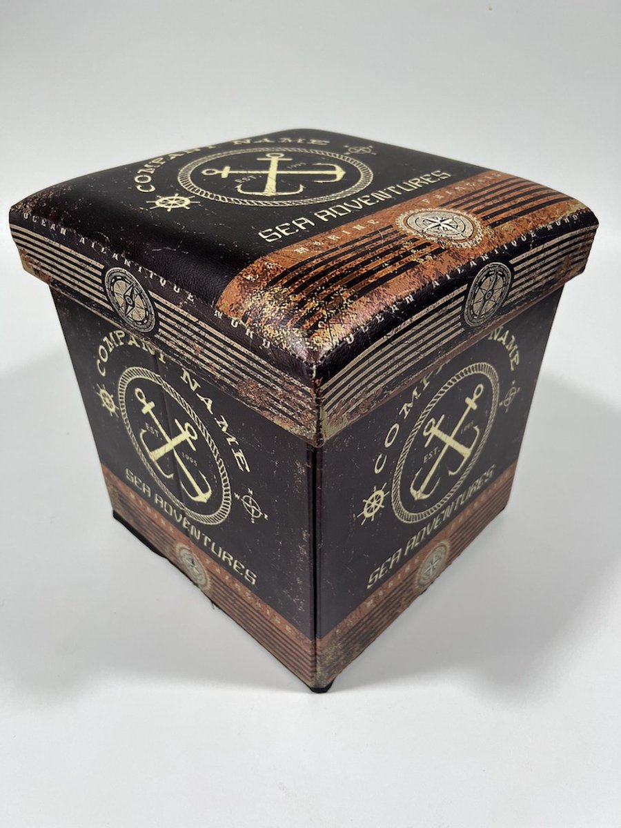 “Sea Adventures”. opberg box / poef retro look