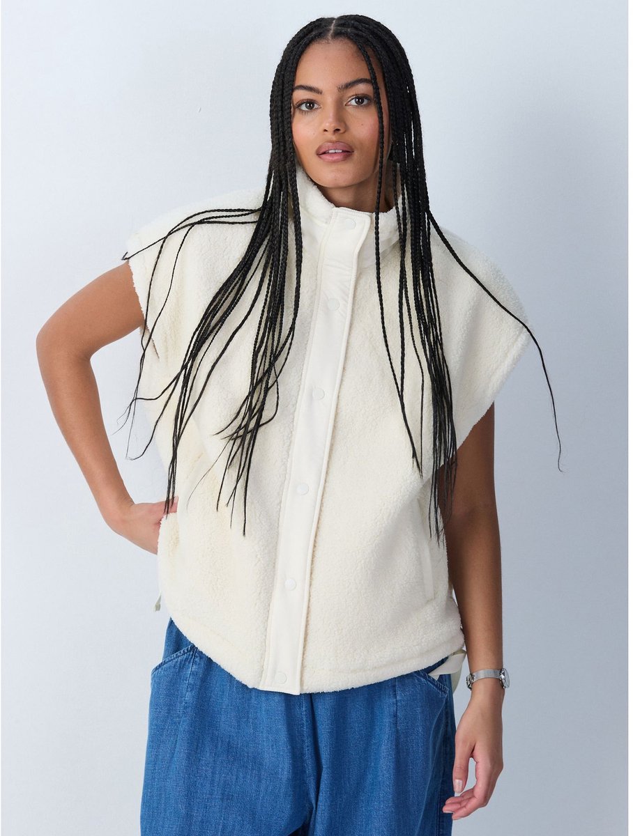 Next Dames Teddy-borg gilet met borduursel Crème Creme