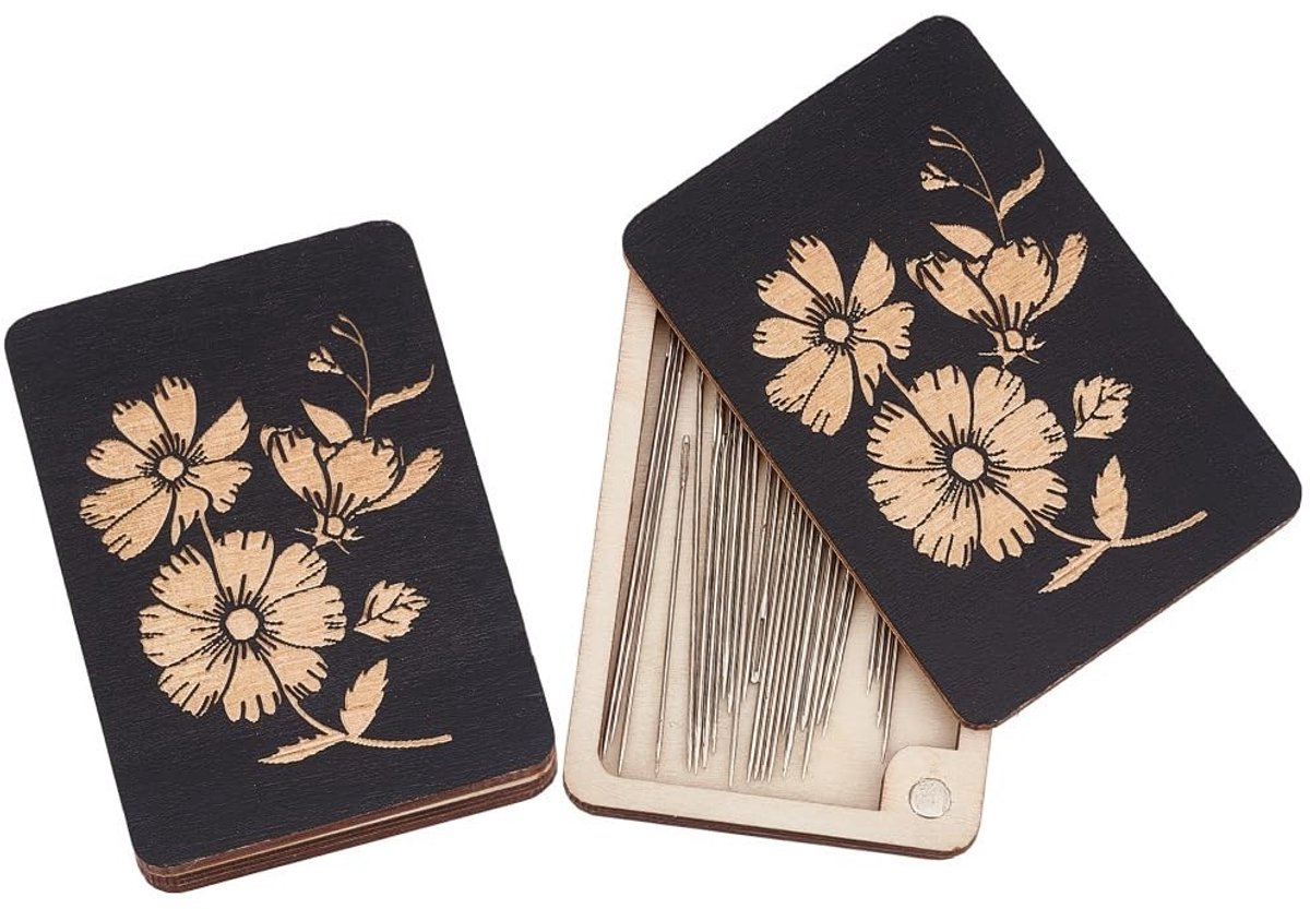 Dailygoody - Naalddoos - Houten Organizer - Bloemenprint - Zwart - Opbergdoos voor Naainaalden - Geschikt voor Quilters en Kleermakers