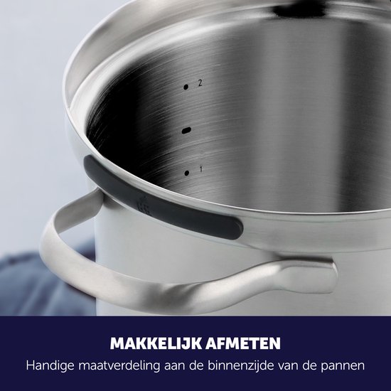 Close-up van de binnenkant van een roestvrijstalen pan met maataanduidingen 1 en 2.