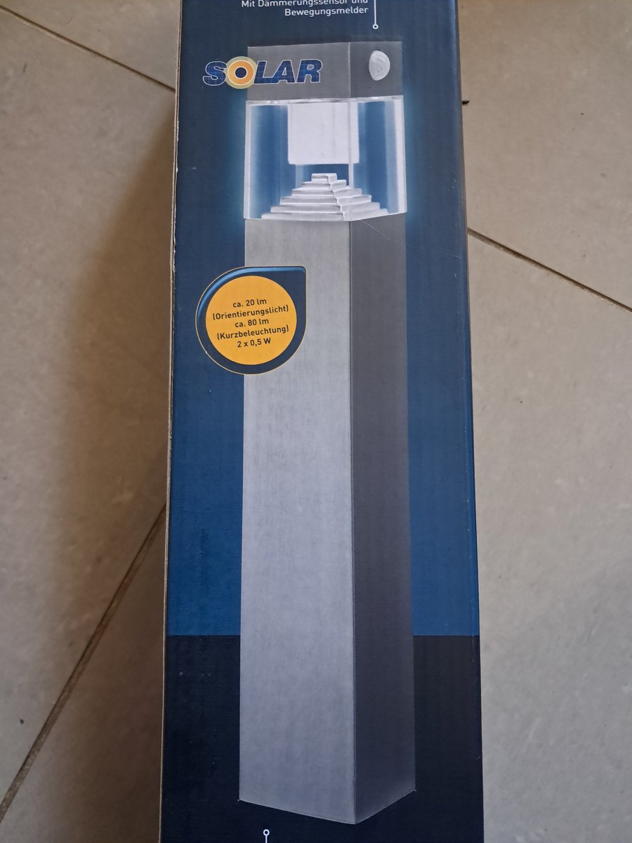 Livarno Lux Buitenlamp op zonne energie - Tuinlamp - met schemersensor en bewegingsdetector - Grijs vierkant - 68 cm hoog