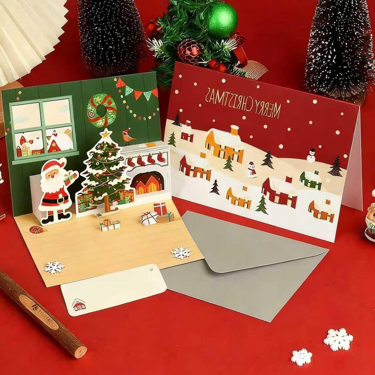 Handgemaakte 3D Pop-Up Kerstkaart met Kerstman, Herten en Kerstboom voor Feestelijke Groeten en Wensen
