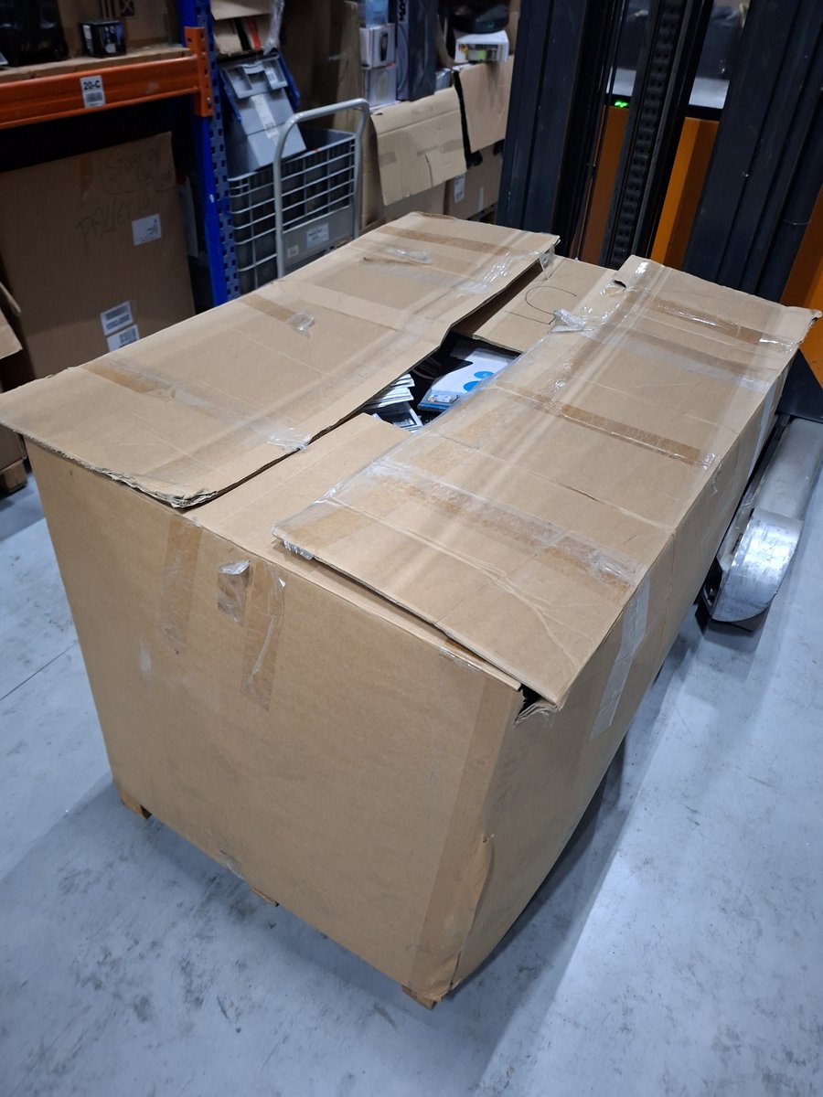 Pallet kantoorartikelen
