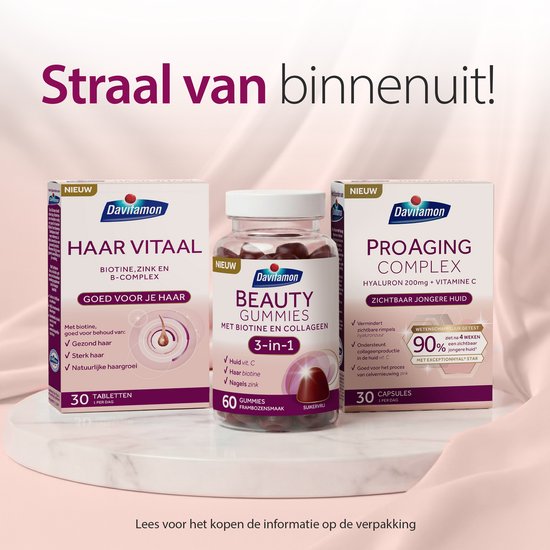 Verpakkingen van Davitamon HAAR VITAAL en Davitamon BEAUTY GUMMIES met een pot met gouden gummies, met tekst "Straal van binnenuit!".
