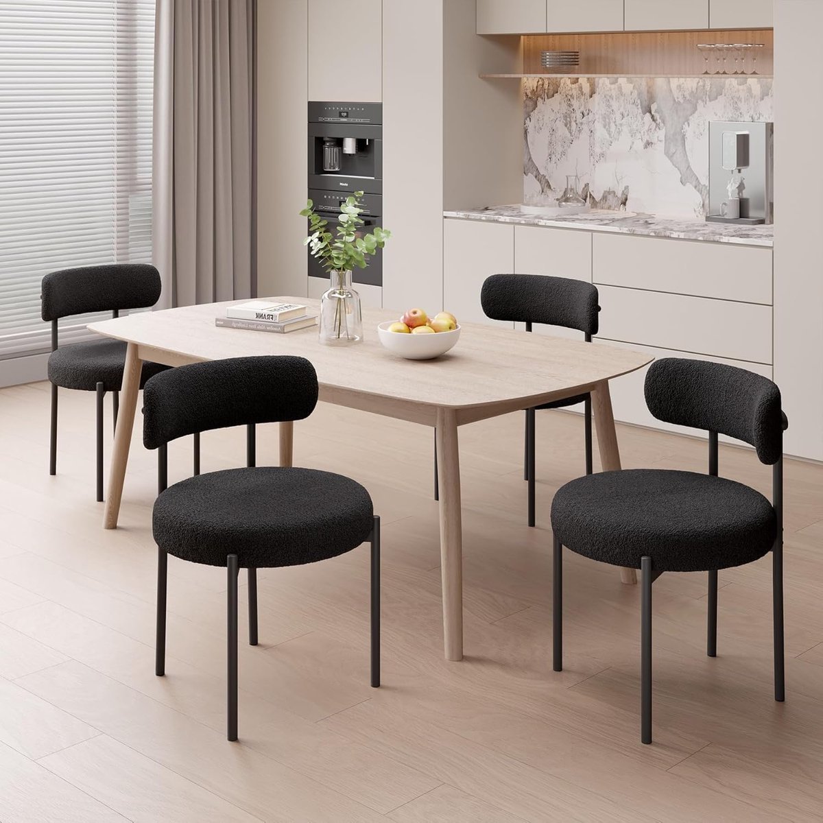 Eetkamerstoelen Set van 4 - Ronde Mid-Century Stijl Gestoffeerde Teddy Stoelen, Zwart, 52x55x80 cm, Metalen Poten, Comfortabele Moderne Keukenstoelen - Laura