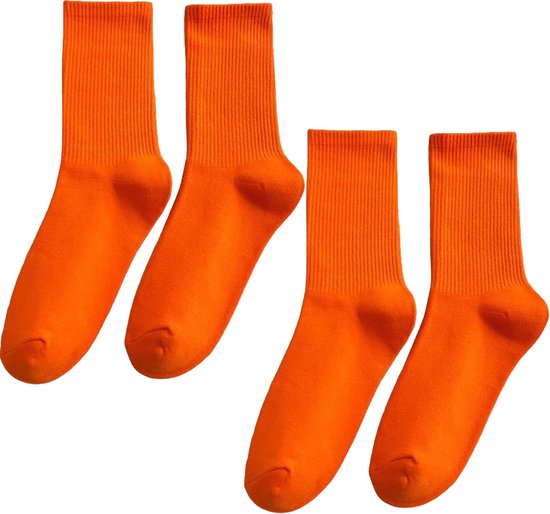 Sokken - 2 paar - Dames en Heren - One size - Oranje Sokken - Koningsdag sokken - Socks - Sportsokken - Uitstekend Draagcomfort - Perfecte Pasvorm - Maat 34-42 - Pijplengte ca. 19 cm - Effen - Orange - Voor Koningsdag - WK 2026