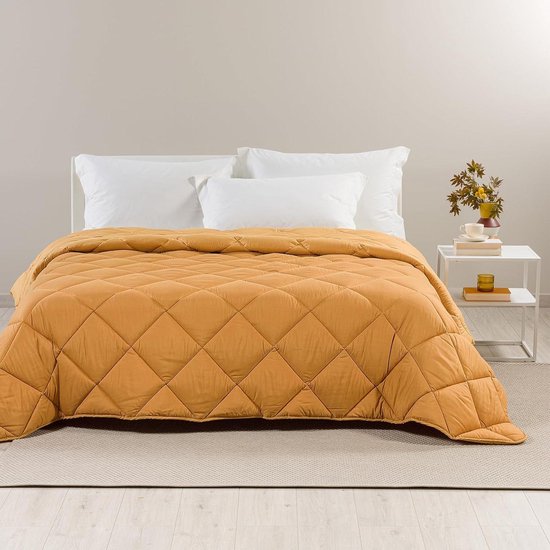 Winterdekbed Tweepersoons - Donsdeken Warm - Slaapkamer Comfort - Gemaakt in Italië - 260x265 cm - Goud