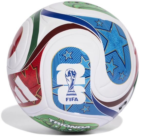 Wit voetbal met rode, groene, blauwe en bruine patronen. Het '2014 FIFA World Cup' logo is zichtbaar.