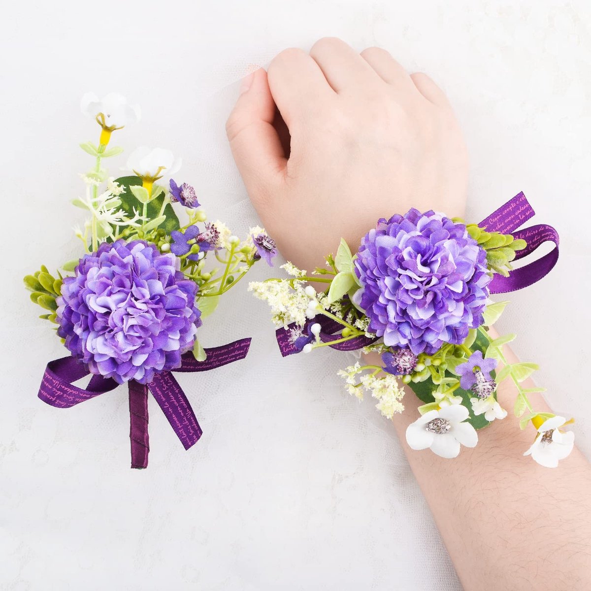 Dailygoods- Polscorsage Set - Kunstmatige Bloem - Bruiloft/Bruiloft - Paarse/Witte Corsage - Duurzaam Materiaal - Elegant Ontwerp