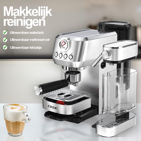 Zilverkleurige COOK espressomachine met uitneembare onderdelen, makkelijk schoon te maken.