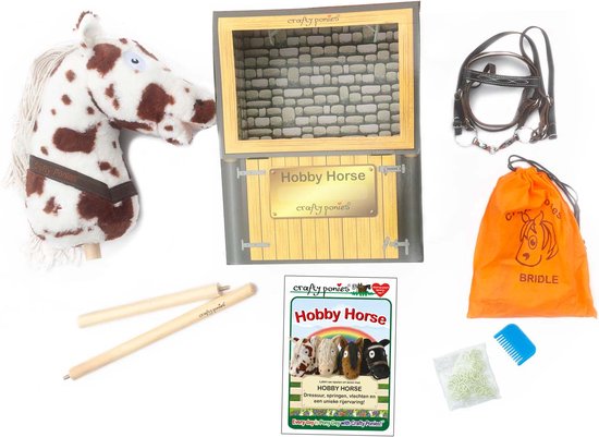 Stokpaard Crafty Ponies Hobby Horse Bruin Bont + Staldoos & Hoofdstel van Crafty Ponies — afbeelding 5