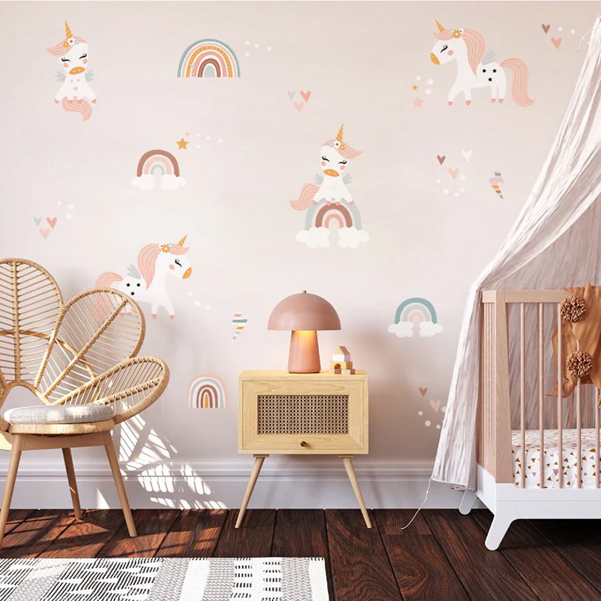 Decochic® - Muurstickers eenhoorns en regenbogen - babykamer - kinderkamer - muurdecoratie