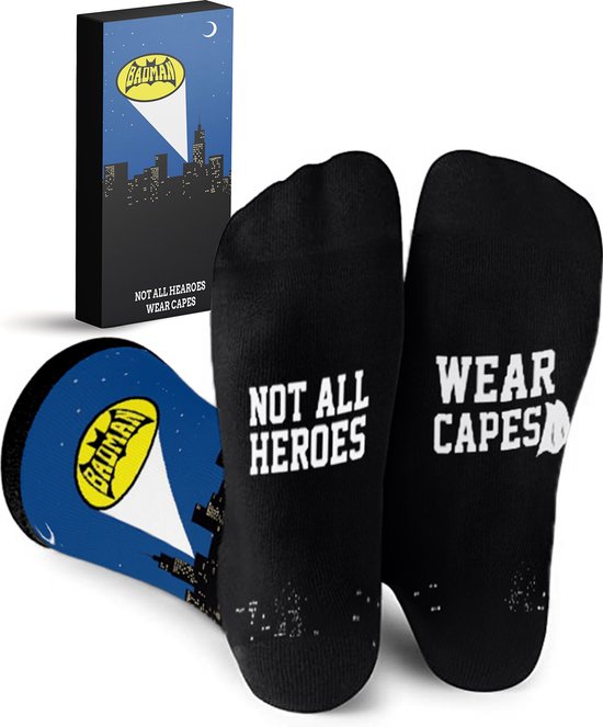 Malinsi® Grappige Sokken Badman - Leuke Huissokken Heren - Gekke Cadeaus Cadeautjes Volwassenen - Funny Socks - Vrolijke Geschenkset met Tekst en Print - Cadeau voor Mannen Papa Vader - Vaderdag Geschenk - Verjaardag Giftset Kerstsokken Kerst