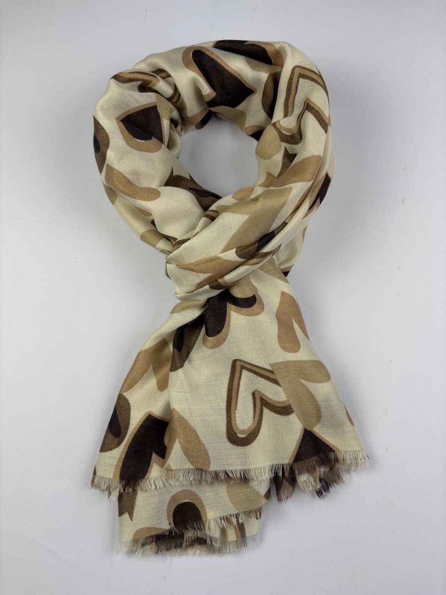 Vrolijke sjaal met hartjes in diverse kleuren 50% katoen en 50% viscose (Valentijns cadeau)