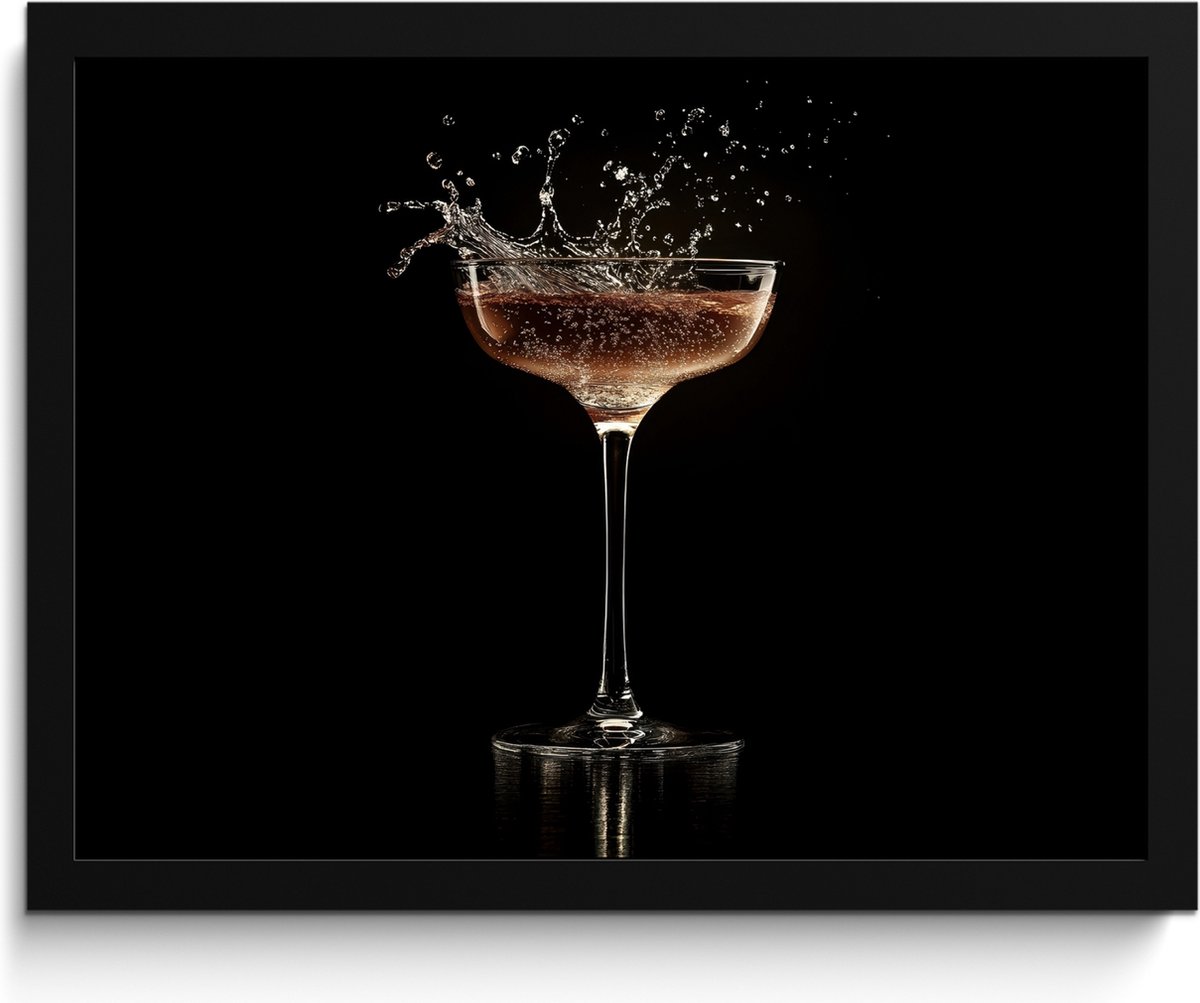 FrameYourWall Fotolijst inclusief poster - Posterlijst 40x30 cm - Posters - Cocktail - Zwart - Spetters - Glas - Foto in lijst - Keuken decoratie muur - Wanddecoratie accessoires - Muurdecoratie - Schilderijen Cocktail - Spetters