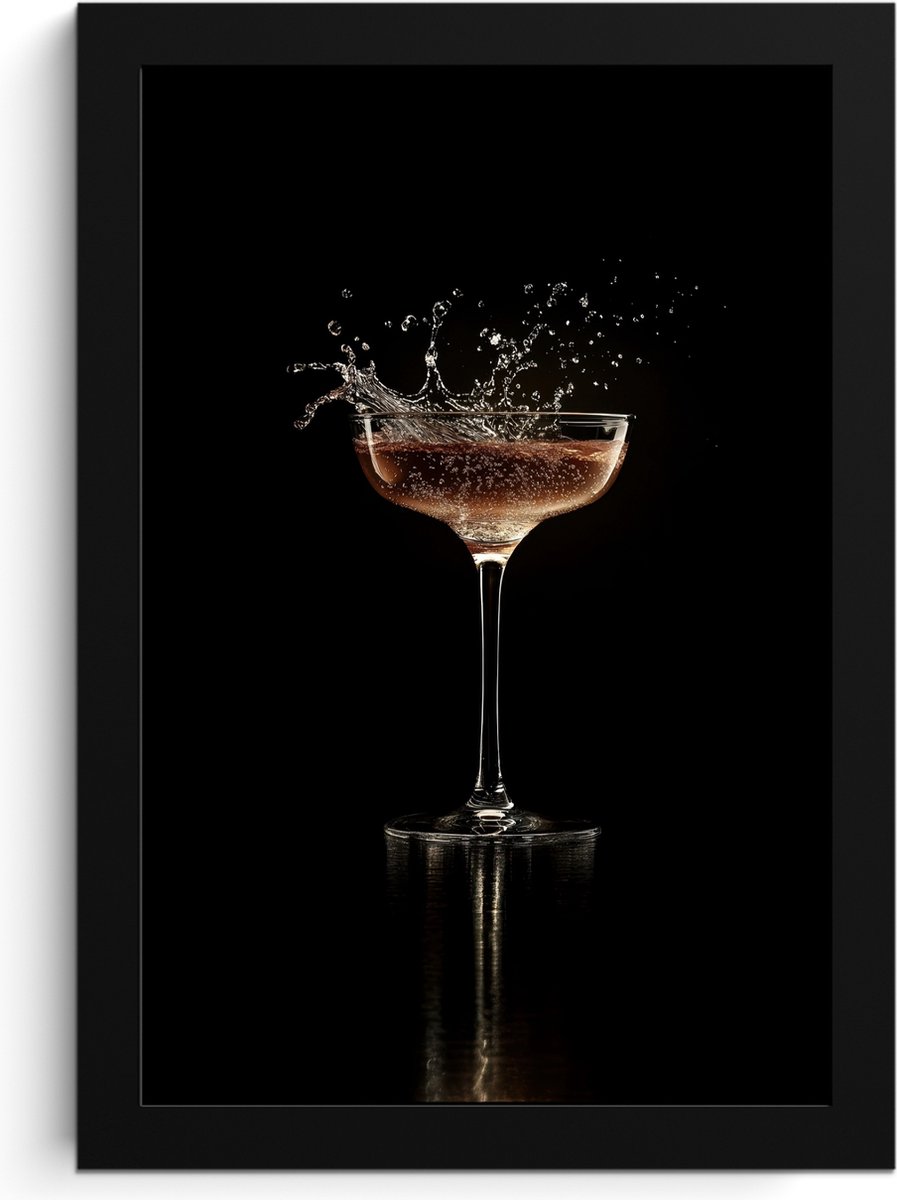 FrameYourWall Fotolijst inclusief poster - Posterlijst 20x30 cm - Posters - Cocktail - Zwart - Spetters - Glas - Foto in lijst - Keuken decoratie muur - Wanddecoratie accessoires - Muurdecoratie - Schilderijen Cocktail - Spetters