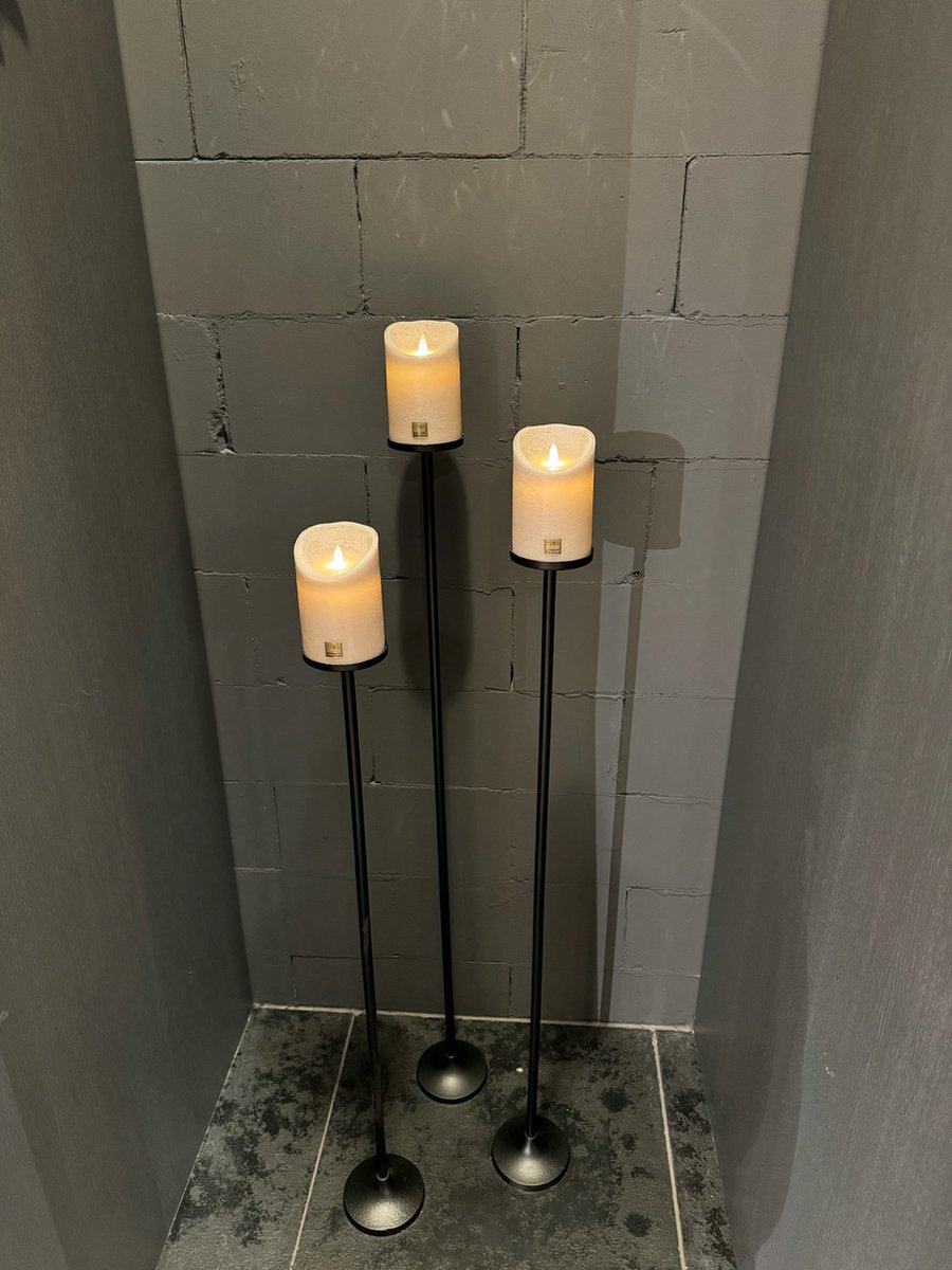 Vloerkandelaren set van 3 stuks zwart incl. beige LED Candles-kaarsenhouder-stompkaarskandelaar-kaarsenstandaard-120,110 en 100 cm hoog-Branded By-Decembertip-Cadeau moeder 5 december-Kerst cadeau-Sinterklaas cadeau – foto 4