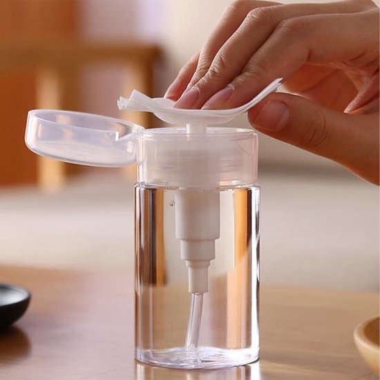 Dailygoods- Knijpflessen 4 stuks - 100 ml/150 ml - Transparante Persdispenserflessen - Navulbare Container - Duurzaam Polypropeen - Flip-Top Vloeistofreservoir - Dispenserfles van Dailygoods — afbeelding 2