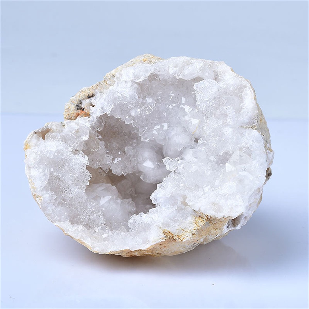 Ongeopende Geode Ruw 60 Gram – Natuurlijke Kristalsteen Holte - Geode ruwe steen - Perfect cadeau voor vrouwen - Inclusief uitleg - Verrassing - Balans - Harmonie - Spirituele Energie - 100% natuurlijk - zelf openen - verassing