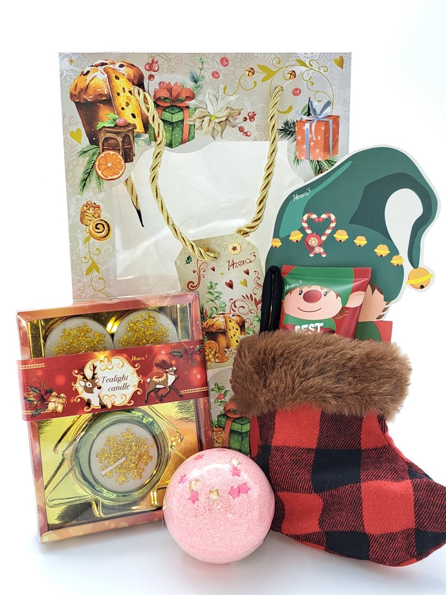 Goedkoopste Cadeaupakket Kerst- Cadeau set voor vrouw, vriendin, moeder, collega -Kerstcadeau -Bruisballen-Voetcrème Melk&Honing-Theelichtje geschenkdoos