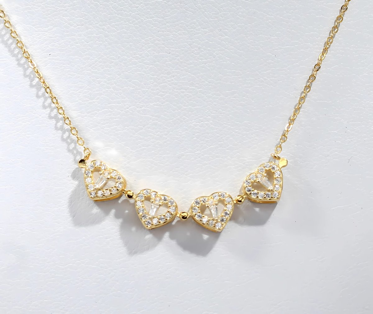 Brigada - zilver 925 collier 18 karaats verguld - met klavertje 4/hartje - 45 + 5 cm