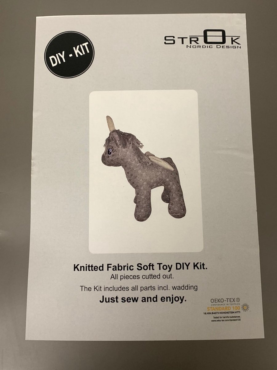 DIY naaipakket knuffeldier Eenhoorn grijs
