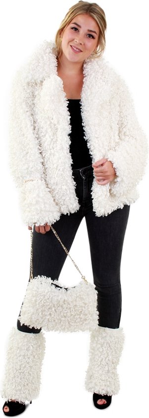 Witte Bontjas Lammy Siberische Toendra Vrouw