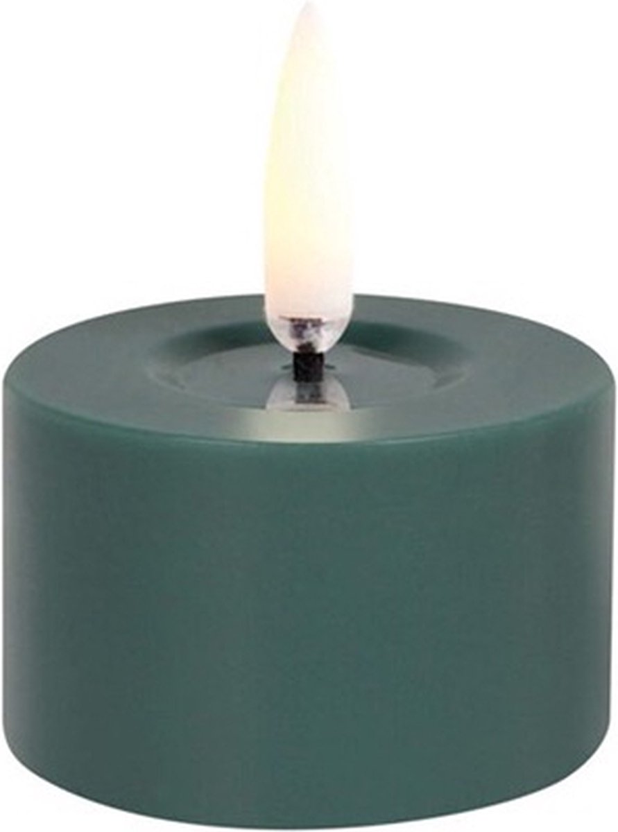 Uyuni - Mini Melted LED kaars - Pine Green - 5x2,8 cm - waxinelichtje - Net echt