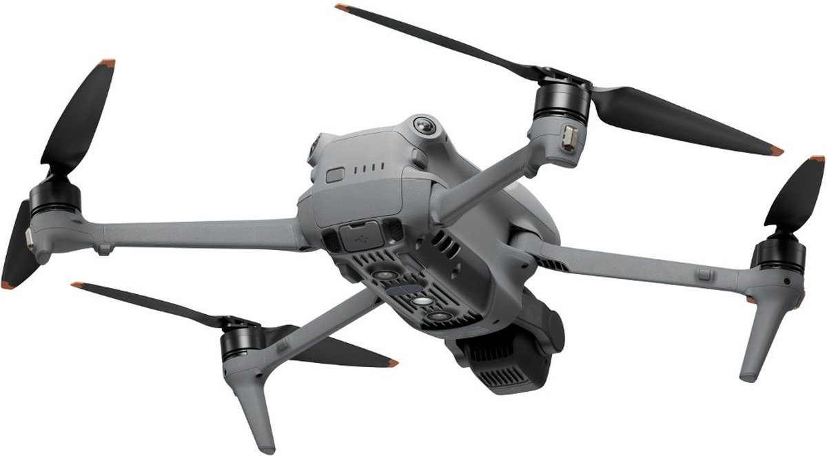 DJI Air 3S Fly More Combo met RC 2 – 1-inch sensor drone thumbnail 2